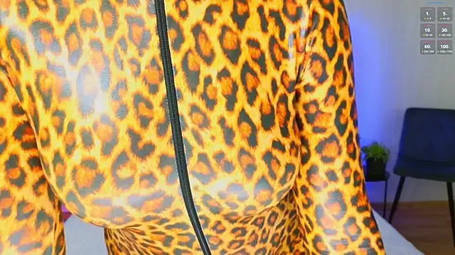 Kira from UA online show from 03-20-25, 12:11