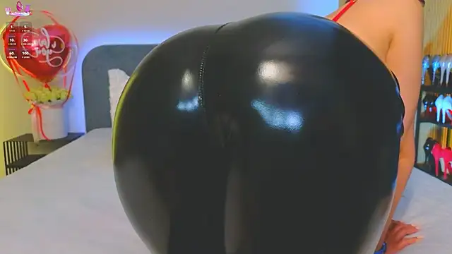 Kira from UA online show from 02-13-26, 06:15