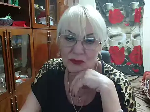Snapshot of JenaCheim chatting on 01-19-25, 08:19 JenaCheim online show from 01-19-25, 08:19
