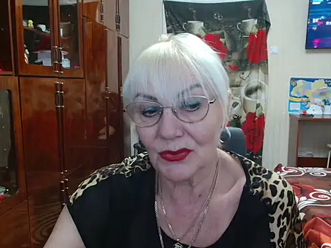 Snapshot of JenaCheim chatting on 02-07-25, 06:35 JenaCheim online show from 02-07-25, 06:35