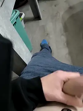 Steveschaw online show from 09-30-25, 04:06