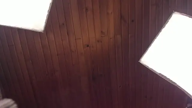 coraline latin online show from 02-21-25, 01:00