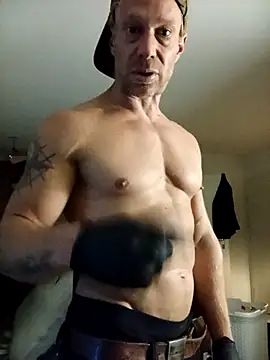 AthleticWomenizer2 online show from 05-20-26, 09:32