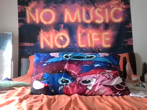 Snapshot of EnticingAaliyah chatting on 02-12-25, 07:45 EnticingAaliyah online show from 02-12-25, 07:45