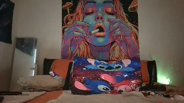 Snapshot of EnticingAaliyah chatting on 10-10-25, 09:03 EnticingAaliyah online show from 10-10-25, 09:03