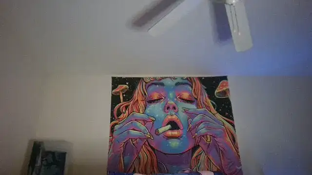 Snapshot of EnticingAaliyah chatting on 11-20-25, 12:44 EnticingAaliyah online show from 11-20-25, 12:44