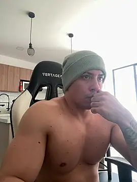 Snapshot of Hot_deep_dick chatting on 03-21-25, 09:12 Hot deep dick online show from 03-21-25, 09:12