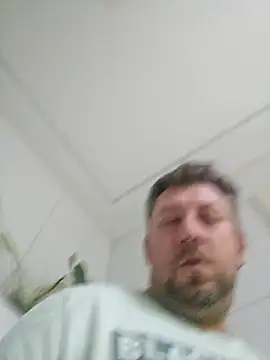 Snapshot of ktmtom247 chatting on 12-05-25, 04:21 ktmtom247 online show from 12-05-25, 04:21