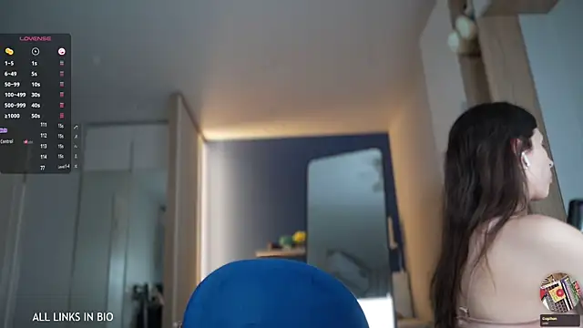 Snapshot of LAUREL_HAZEL chatting on 02-20-25, 07:19 LAUREL HAZEL online show from 02-20-25, 07:19