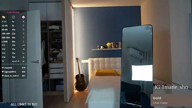 Snapshot of LAUREL_HAZEL chatting on 09-14-25, 06:18 LAUREL HAZEL online show from 09-14-25, 06:18