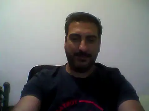 Snapshot of Italian_dark_desire chatting on 11-02-25, 05:59 Italian dark desire online show from 11-02-25, 05:59