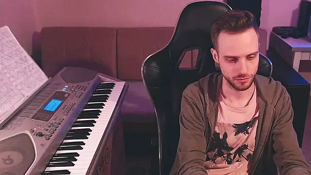 Sweetparker online show from 10-20-25, 06:03