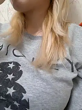 YogisticJuli666 online show from 03-05-25, 06:01