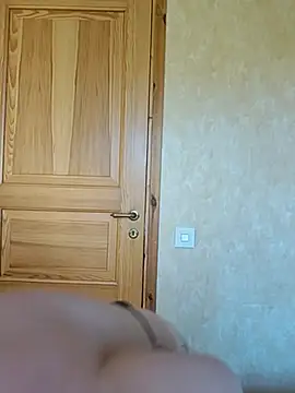 SwedishJennifer online show from 10-18-25, 10:38