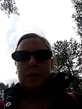 Snapshot of SwedishJennifer chatting on 05-10-26, 12:32 SwedishJennifer online show from 05-10-26, 12:32