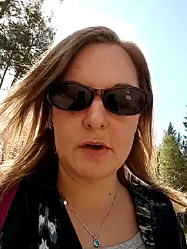 Snapshot of SwedishJennifer chatting on 05-17-26, 11:39 SwedishJennifer online show from 05-17-26, 11:39