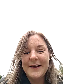 Snapshot of SwedishJennifer chatting on 05-25-26, 12:33 SwedishJennifer online show from 05-25-26, 12:33