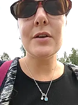 Snapshot of SwedishJennifer chatting on 07-06-26, 03:03 SwedishJennifer online show from 07-06-26, 03:03