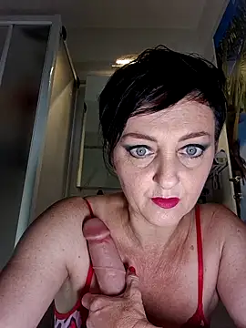 lucillabollente online show from 06-04-26, 04:18