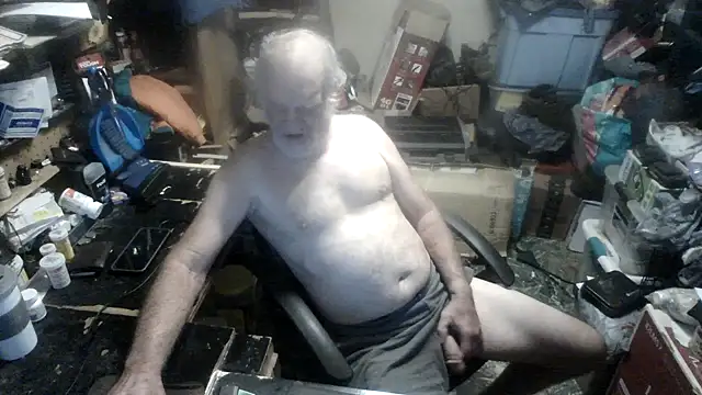 russtee online show from 09-26-25, 03:27