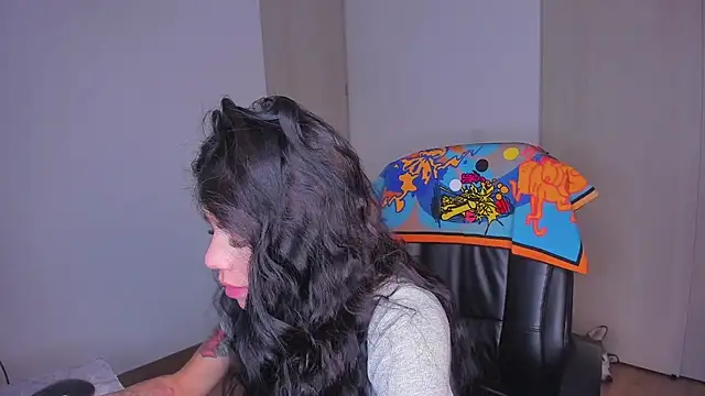 Lisegg  online show from 09-17-25, 10:06