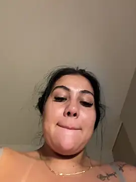 adrianalobo online show from 12-04-25, 11:52