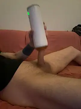 Snapshot of LionBoy1976 chatting on 10-04-25, 09:29 LionBoy1976 online show from 10-04-25, 09:29