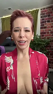 RubyLynne online show from 04-04-26, 09:01