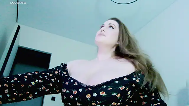 Sinful Eyes online show from 05-01-26, 02:49