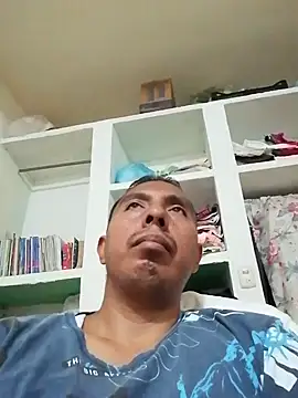 Snapshot of desnudo_Sexoxo chatting on 12-26-24, 06:01 desnudo Sexoxo online show from 12-26-24, 06:01