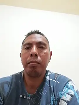 Snapshot of desnudo_Sexoxo chatting on 12-28-24, 12:15 desnudo Sexoxo online show from 12-28-24, 12:15