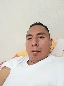 Snapshot of desnudo_Sexoxo chatting on 02-08-25, 02:26 desnudo Sexoxo online show from 02-08-25, 02:26