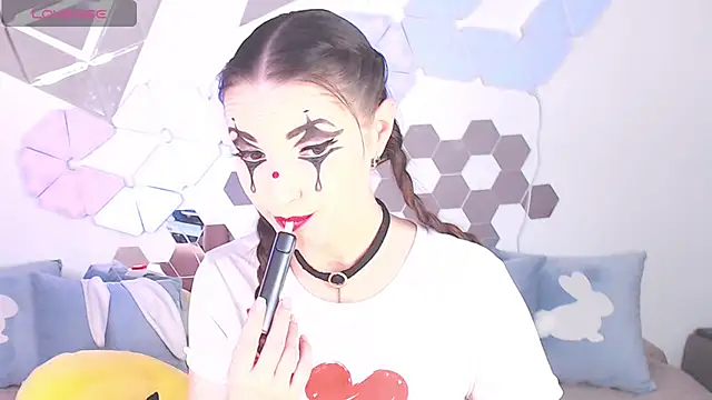 LexiKiss online show from 12-11-24, 09:19