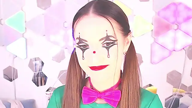 LexiKiss online show from 09-20-25, 04:57