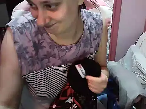 SexyAmanda32 online show from 03-06-25, 10:52