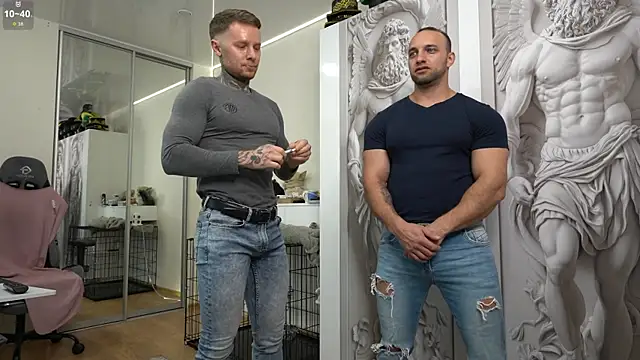 Snapshot of NickHOWLEN chatting on 12-02-25, 02:34 NickHOWLEN online show from 12-02-25, 02:34