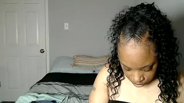 Sexymona1218 online show from 11-26-25, 08:26