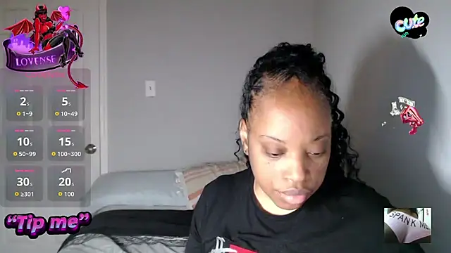 Sexymona1218 online show from 11-28-25, 06:05