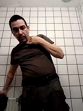 Snapshot of dick81 chatting on 02-05-26, 10:20 dick81 online show from 02-05-26, 10:20