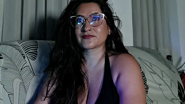 DeesseLuxure online show from 04-27-26, 07:17