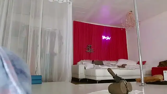 Sweet-Ginger online show from 12-21-24, 06:12