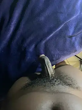 Snapshot of Curvy_conda chatting on 01-30-25, 08:53 Curvy conda online show from 01-30-25, 08:53