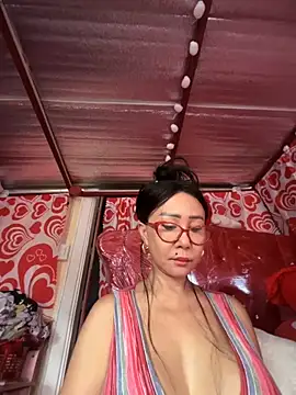 sweetieme online show from 12-05-25, 01:03