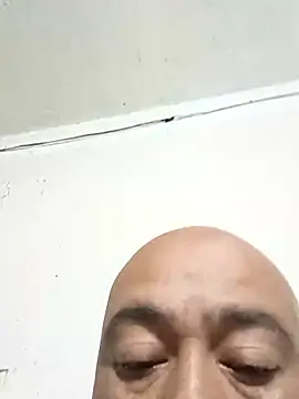 GeorgeVergaGrues online show from 02-17-25, 03:25