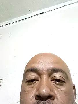 GeorgeVergaGrues online show from 03-04-25, 02:06
