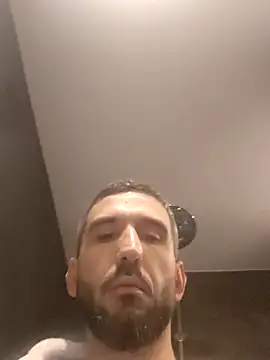 Snapshot of KompetentnyPetent chatting on 11-02-25, 05:10 KompetentnyPetent online show from 11-02-25, 05:10