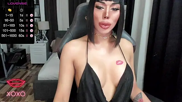 Snapshot of Forever_MissCandace chatting on 02-13-25, 05:26 Forever MissCandace online show from 02-13-25, 05:26