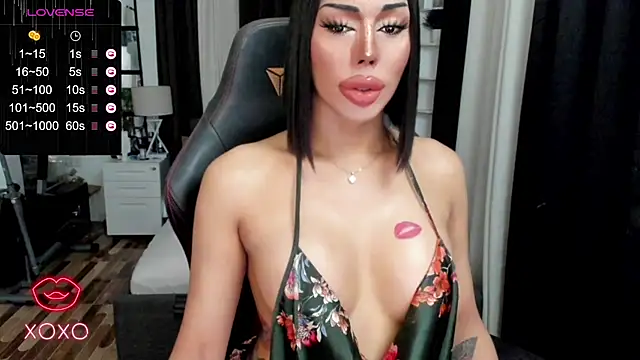 Snapshot of Forever_MissCandace chatting on 02-23-25, 11:47 Forever MissCandace online show from 02-23-25, 11:47