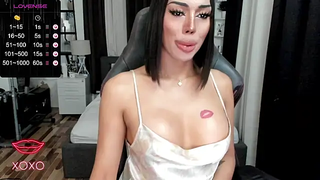 Snapshot of Forever_MissCandace chatting on 03-19-25, 07:49 Forever MissCandace online show from 03-19-25, 07:49