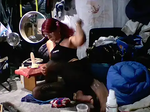 Snapshot of sissyvee chatting on 09-12-25, 09:59 sissyvee online show from 09-12-25, 09:59